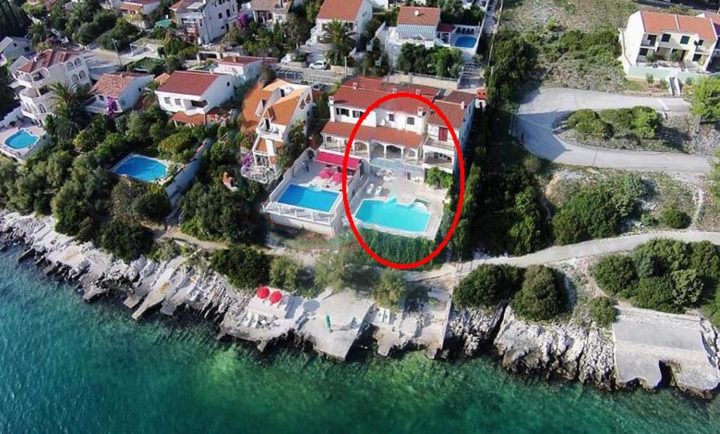 Apartments Villa Marija Сегет Враница Екстериор снимка